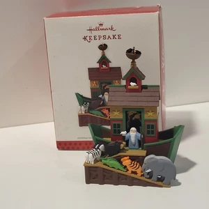 Hallmark Keepsake Noah's Ark Christmas Ornament Year 2013 Tracy Larsen With Box - Picture 1 of 8