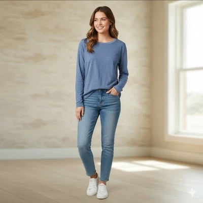 Old Navy Everyday Long Sleeve Crew Neck Basic Tee Shirt Blue Size Medium New - Image 1 of 4