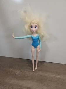 Snow Powers Elsa Doll Disney Frozen Missing Skirt And Snowflakes - Picture 1 of 7