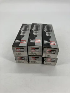 Set Of 6 Champion Spark Plugs RC10PYP4 7346 Double Platinum In Boxes - Picture 1 of 3