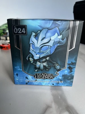 League of Legends Series 1 Championship Thresh Figure No. 024 Boxed (retired) - Image 1 of 4