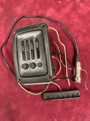 LR Baggs stage pro imix (Larrivee) - Image 1 of 2