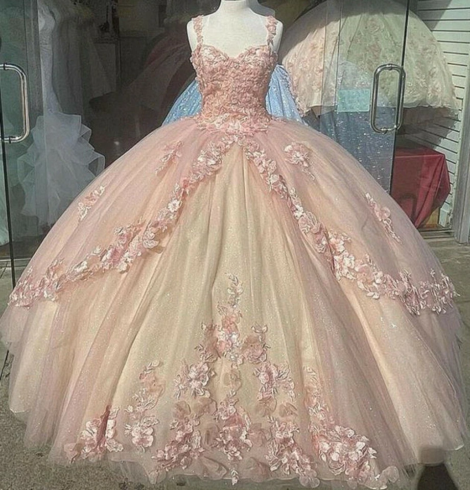Vestido Quinceañera Rosa Claro Con Flores Foto 1 de 2
