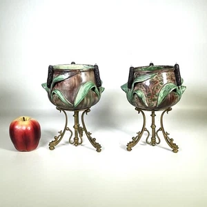 Rare Pair of 19th Century Majolica Bronze Base Mounted Cattail Vessels - Picture 1 of 8