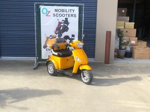 Ozrider tc020 3wheel mobility scooters - Picture 1 of 6