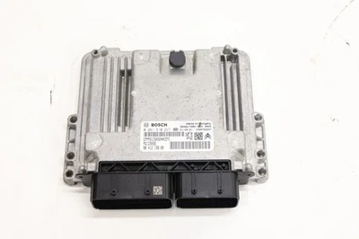 Centralina motore Opel Corsa F 9841215880 - Immagine 1 di 3