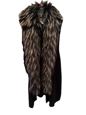 Cárdigan abierto negro LaSeine blanco gris negro tostado ribete de piel sintética talla grande Foto 1 de 4