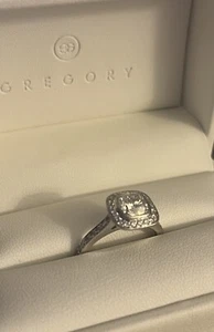 Platinum Cushion cut Diamond Ring - Picture 1 of 9