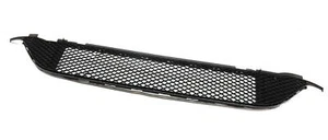 14-17 MERCEDES B ELECTRIC (W242) FRONT LOWER CENTER BUMPER AIR VENT GRILLE TRIM - Picture 1 of 11
