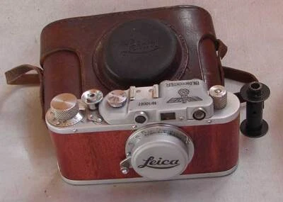 Leica II D Bildberichter copia chapa de madera cromada en estuche de cuero copia FED-Zorki Foto 1 de 4