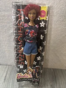 Muñeca Barbie Fashionistas 2015 33 Fab Fringe alta #DPX69 nueva en caja, no retirada - Imagen 1 de 7