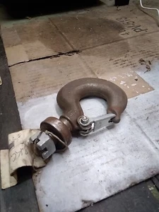 Industrial Closing Hook - Picture 1 of 6