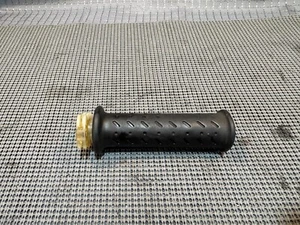 08-18 2009 Aprilia Shiver 750 SL750 Right Throttle Grip - Picture 1 of 6