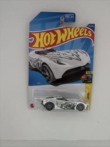 Hot Wheels - 2022 HW Art Cars 10/10 Velocita 227/250 (BBHCW41) - Bild 1 von 1