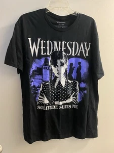 Wednesday Addam’s Family T-Shirt L Large 42” 44” Solitude Suits Me Länge 29” - Bild 1 von 5