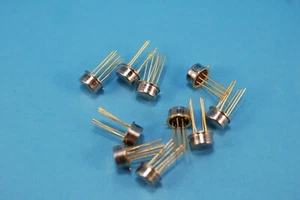 10 Stück 2N4100 NOS NPN Silizium Transistoren - Bild 1 von 5