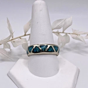 Sterling Silver w/ Triangular Turquoise Inlay Sz 11 - Picture 1 of 8