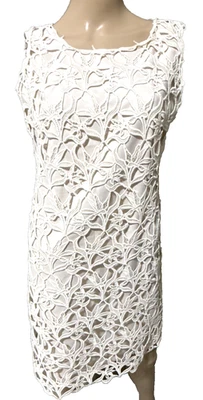 Vestido de cóctel Salvatore Ferragamo pasarela marfil bordado macramé EE. UU. 2 4 IT 40 Foto 1 de 4