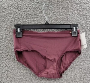 Set Of Four LE MYSTERE DARK CHERRY S/M - Picture 1 of 3