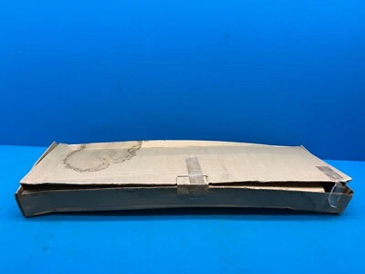 Genuine OEM Nissan 999R1-G2500 2-Piece Silver Roof Rail Crossbars Set - Image 1 of 2