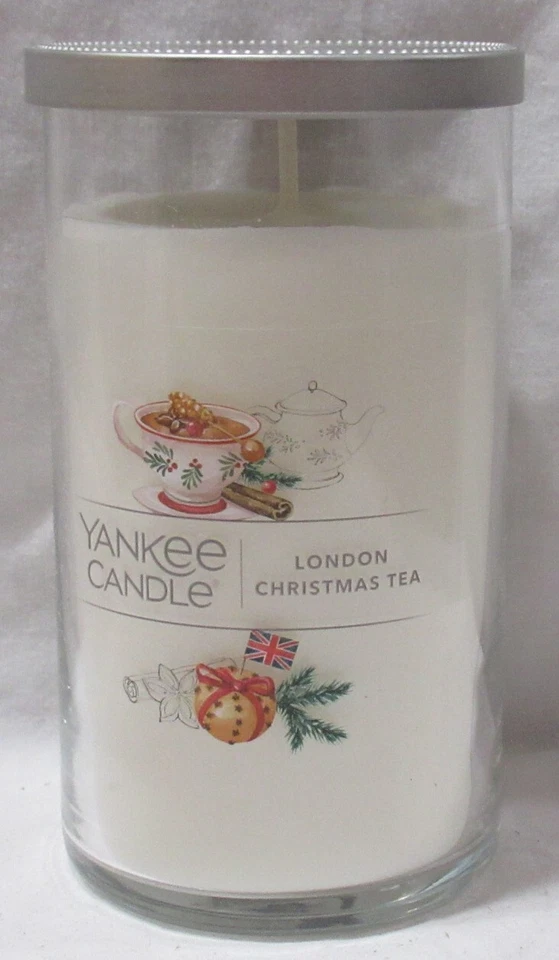 Yankee Candle Large Jar Pillar 1-wick 14.25 oz winter LONDON CHRISTMAS TEA - Image 1 of 4