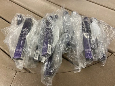 10 Kevyn Aucoin Unforgettable Lip Definer 1.05g Undressed color - Image 1 of 3