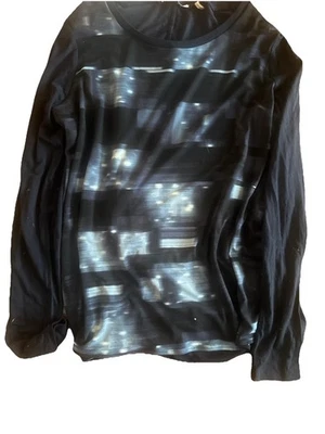 Blusa Tahari Manga Larga Drapeada Frontal Talla S • Estampado Abstracto Noche Negra Foto 1 de 4