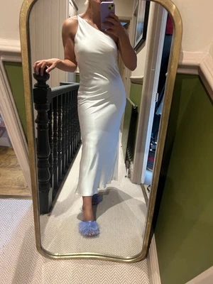 BNWT RP £1435 Galvan Ibiza Satin one shouldered dress in white. FR 36/UK8 - Image 1 of 4