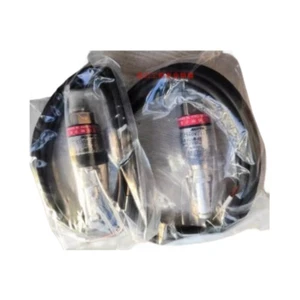 Japan VALCOM New Original Genuine Pressure Sensor VGM2-2SO-A3-1-4/ARE - Picture 1 of 1