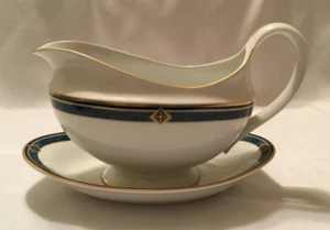 Vintage 1995 Wedgwood Fairfield Embassy Collection Sauciere mit Untertasse China - Bild 1 von 6