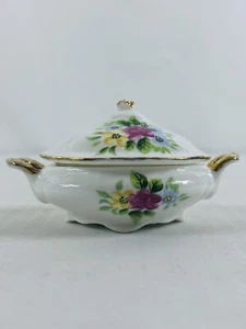 Kinder Porzellan bedeckt Terrine Floral mit goldenen Griffen & Borte - 3”x2”x1 1/2” hoch - Bild 1 von 12