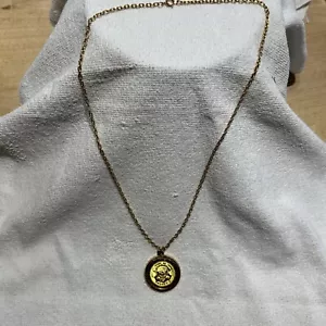 Vintage Necklace 1776 Gold Tone Coin Double Sided Pendant Hangs 13.5” Lot 360 - Picture 1 of 8