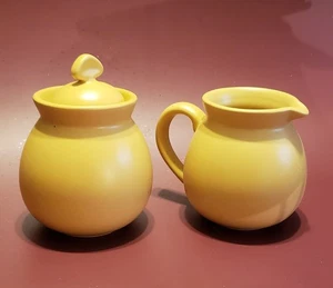 Juego de azúcar y crema de cerámica Chantal 2003 10 oz - Excelente estado - Imagen 1 de 11