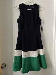 Johnson And Murphy Women's SZ 2 Sleeveless Dress Navy/Green/Off White - Picture 1 of 4
