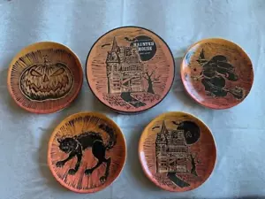 NIB POTTERY BARN Set of 4 Haunted House Halloween Plates Black Cat Witch Pumpkin - Picture 1 of 4