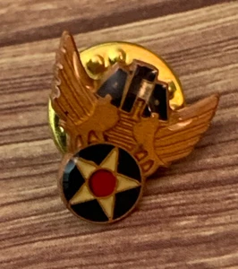 Spilla vintage AFA Air Force Association aerospaziale USAF difesa Doolittle USAAF VINTAGE - Foto 1 di 3