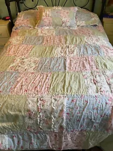 SIMPLY SHABBY CHIC 4 PC. FULL/Queen QUILT/SHAMS DITSY PATCHWK Accent Pillow 2014 - Picture 1 of 9