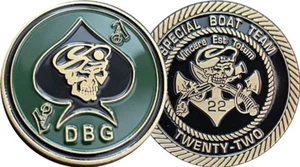 SPECIAL BOAT TEAM TWENTY TWO ~ TEAM ONE ~ 1 5/8" SIZE ~ ANTIQUE BRASS FINISH - Bild 1 von 3