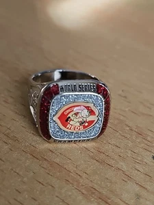 Vintage Coors Light MLB Cincinnati Reds World Series Champions Ring 1990 - Picture 1 of 6