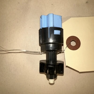 Brake Light Switch Standard SLS-517 Honda Cr-v 2014 - Image 1 of 4