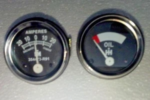 Oil & Amp Gauge Set for FARMALL CUB - Picture 1 of 2