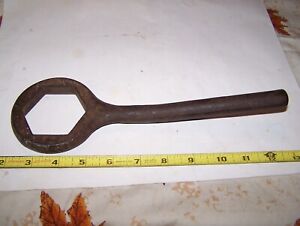 FORDSON Tractor Front Wheel Hub Cap Wrench Hit Miss Gas Engine Steam Magneto WOW