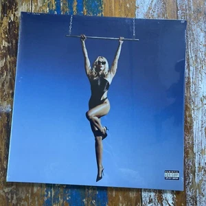 Miley Cyrus Endless Summer Vacation LP Limited Opaque Red Vinyl SEALED Brand NEW - Picture 1 of 4