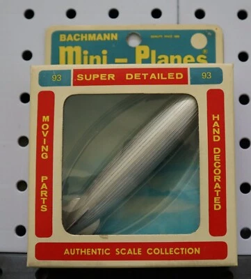 RARE Bachmann Mini Planes 93 Hindenburg Zeppelin #93 in Box - Image 1 of 2