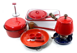 Retro Red Kitchen Starter Set Vintage Pots, Pans Great Decor or Camping 00151010 - Picture 1 of 4