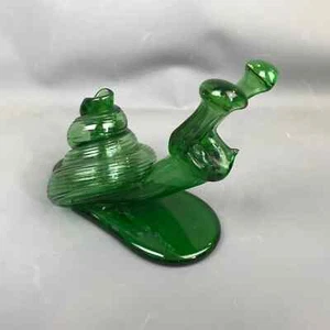 Vintage Large Green Glass Figurine Snail Statue Sculpture 1970s Perfect Gift - Picture 1 of 5