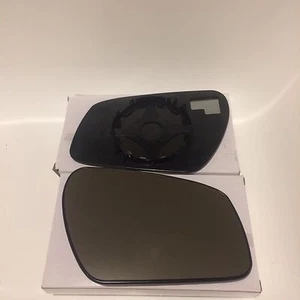 For Ford Focus/Fiesta/Mondeo 2004-08 Wing Mirror Glass Right Side & BackingPlate - Picture 1 of 2