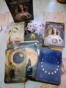 Queen of the Moon Oracle deck Stacey Demarco - Picture 1 of 2