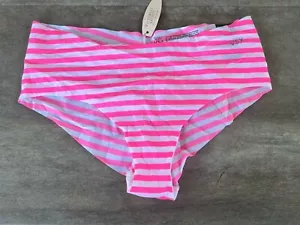Victoria's Secret Vintage No Show Smooth Raw Cut VSX Sport Yoga Panties M - Picture 1 of 5