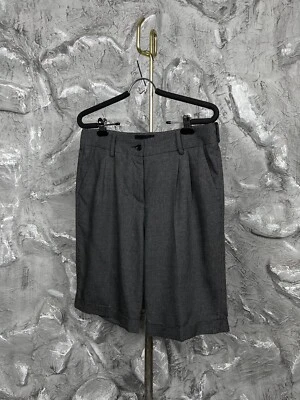 Dolce Gabbana Viscose / Wool Blend Woman’s Dress Shorts Size 40  - Image 1 of 4